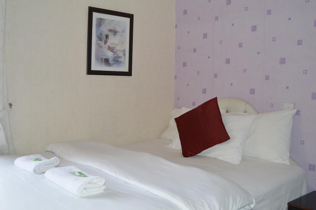 Fortuna House Hotel Blackpool Bagian luar foto